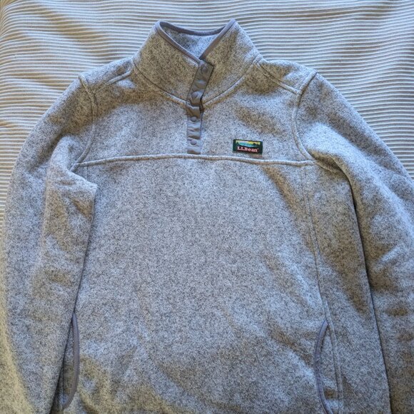 L.L Bean pullover - Picture 2 of 2